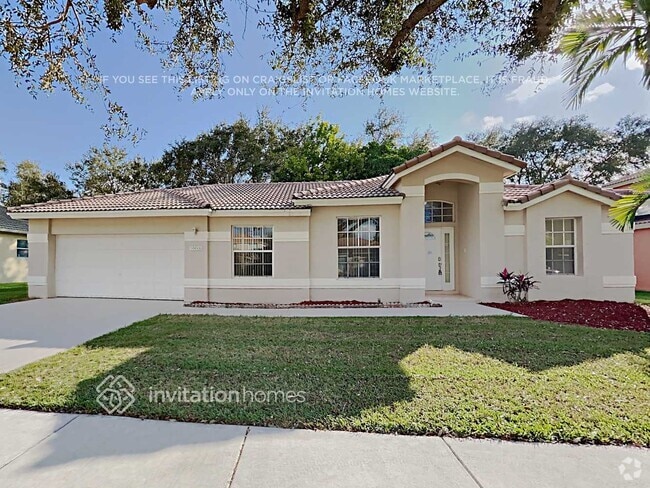Building Photo - 10660 SW 21st St