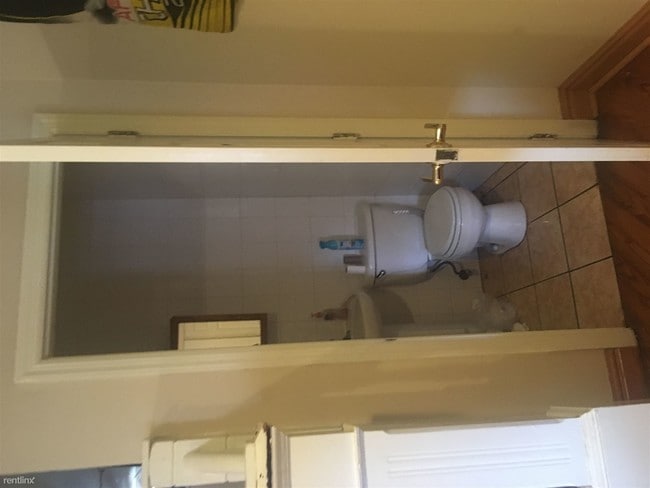 Building Photo - 3 br, 2 bath House - 4620 Baum Blvd north ...