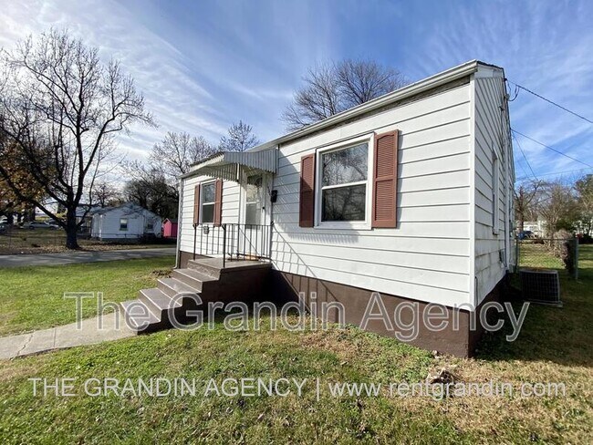 Foto del edificio - 1544 Wellsley St NW