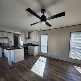 Foto del edificio - 161 Sawyer St