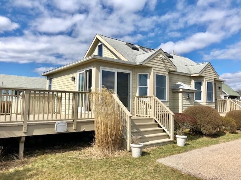 2 Gaspee Rd, Narragansett, RI 02882 House Rental in Narragansett, RI