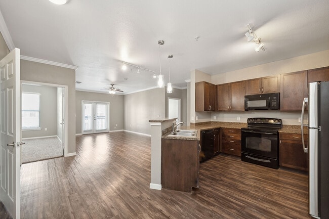 Arrive West End Apartamentos en alquiler en Dallas, TX 75202 - Cocina (3) - Arrive West End