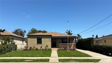 Building Photo - 1462 Ravenna Ave