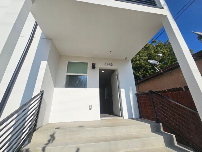 Building Photo - LANFRANCO(3743)