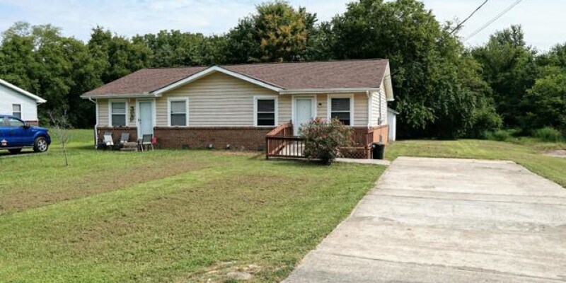 Primary Photo - 7528 Roundtree Ave