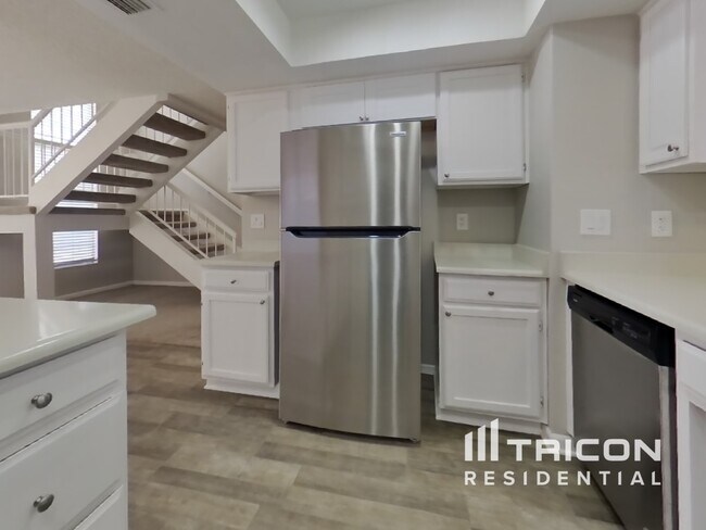 Building Photo - 12503 N 79th Dr