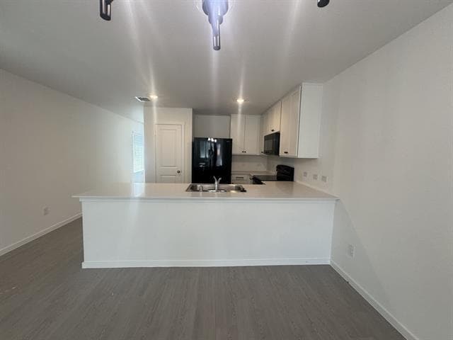 Foto del edificio - 423 Finch Cir