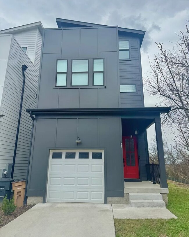 Photo - 411 Mcadoo Ave House
