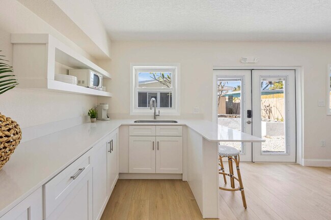 Foto del edificio - 637 S Orlando Ave