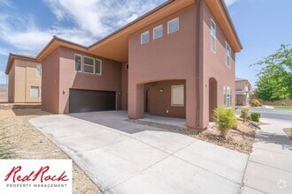Building Photo - 2801 E 450 N