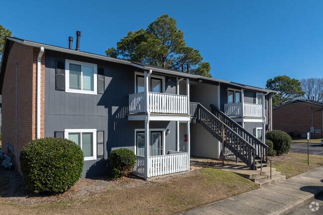 Building Photo - The Retreat at Eddins Apartments
