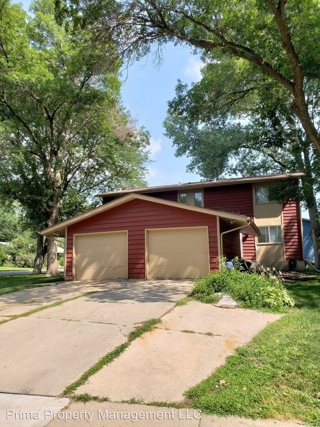 Foto principal - 6312-6314 Maywood Ave