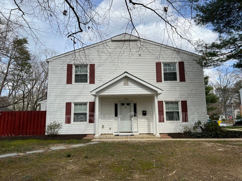 Foto principal - 1740 Whitestone Ct