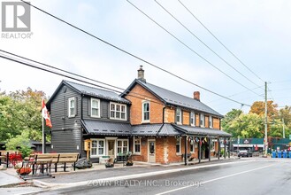 Building Photo - 758 Bush St