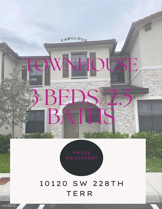 Primary Photo - 3 br, 2.5 bath Townhome - 10120 SW 228th Ter
