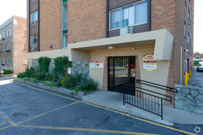 Entrance - River Rise Apartments