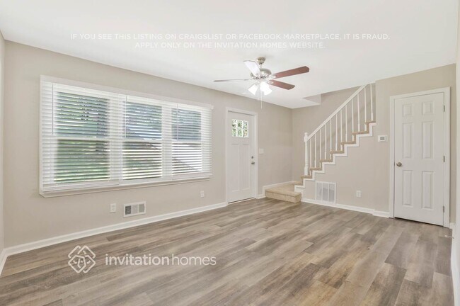 Foto del edificio - 1721 Flintwood Dr SE