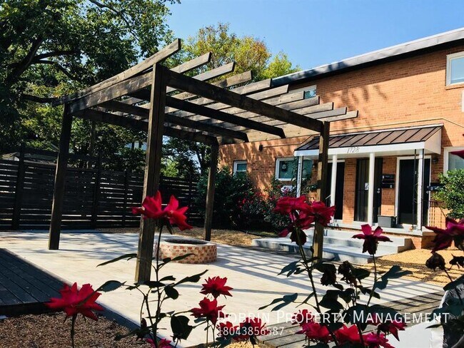 Foto del edificio - 1726 Claiborne St