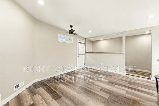 Foto del edificio - 413 Chestnut St
