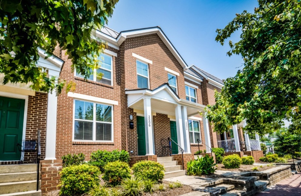 Primary Photo - Cary West Apartments