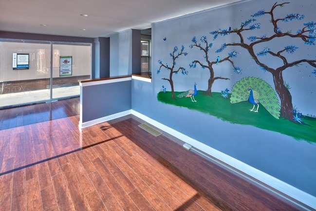 Interior Photo - 217 Alexander St