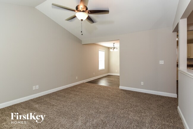 Foto del edificio - 3055 Pritchards Ridge Dr
