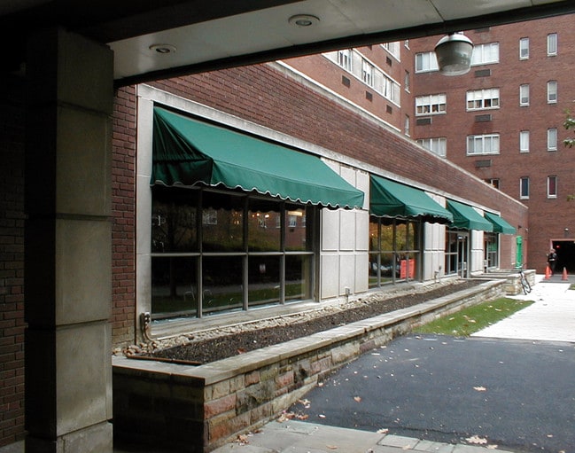 Alternate Building View 1 - Park Plaza