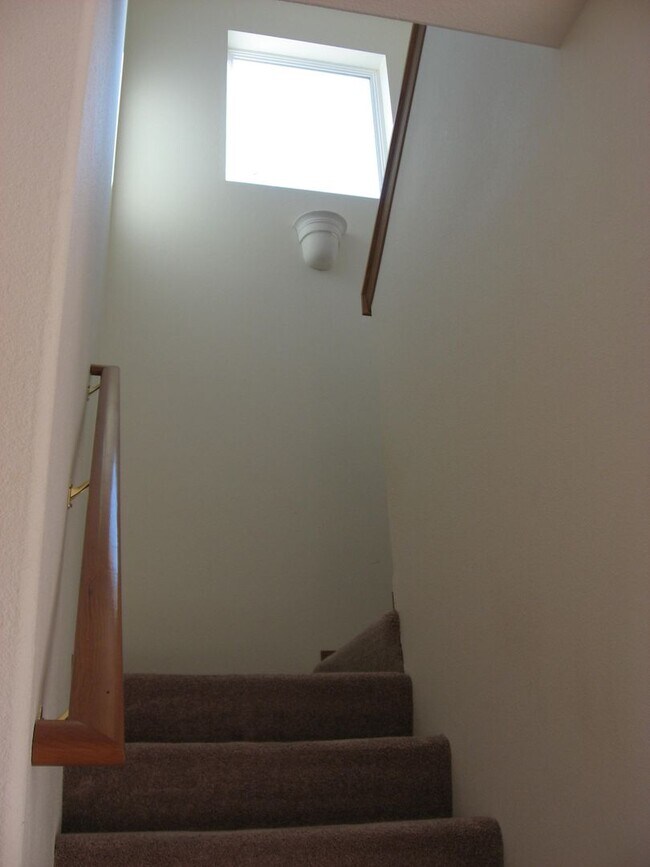 Foto del edificio - 1487 NW Elwha St