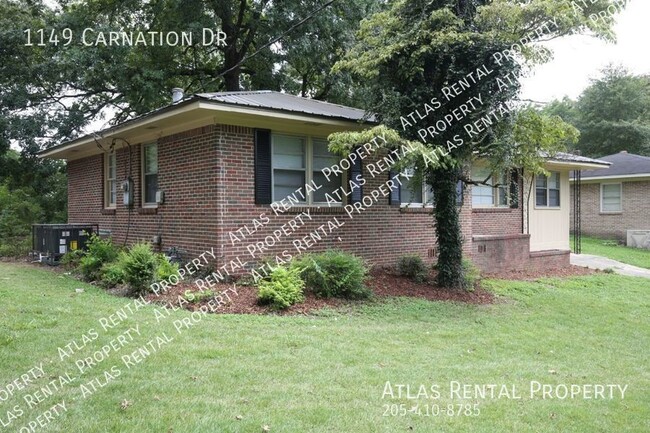 Building Photo - 1149 Carnation Dr