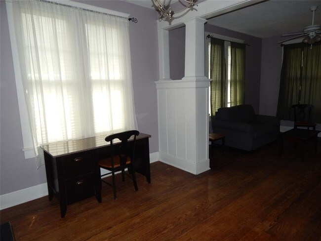 Foto del edificio - 3602 Avenue R