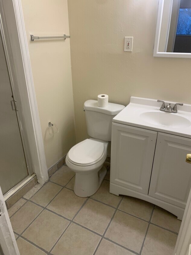 Foto principal - 8465 January Ave
