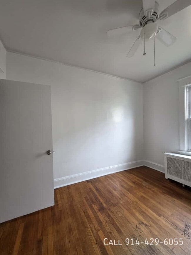 Foto del edificio - 10 Eastview Ave