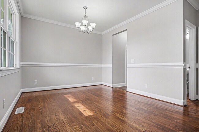 Foto del edificio - 201 Phillips Ridge Ln