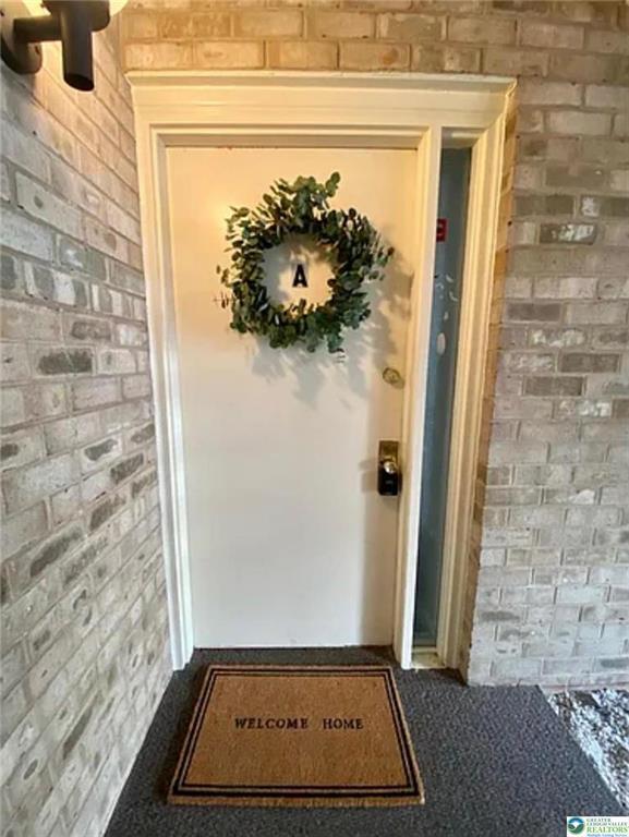 Foto del edificio - 328 Carver Dr