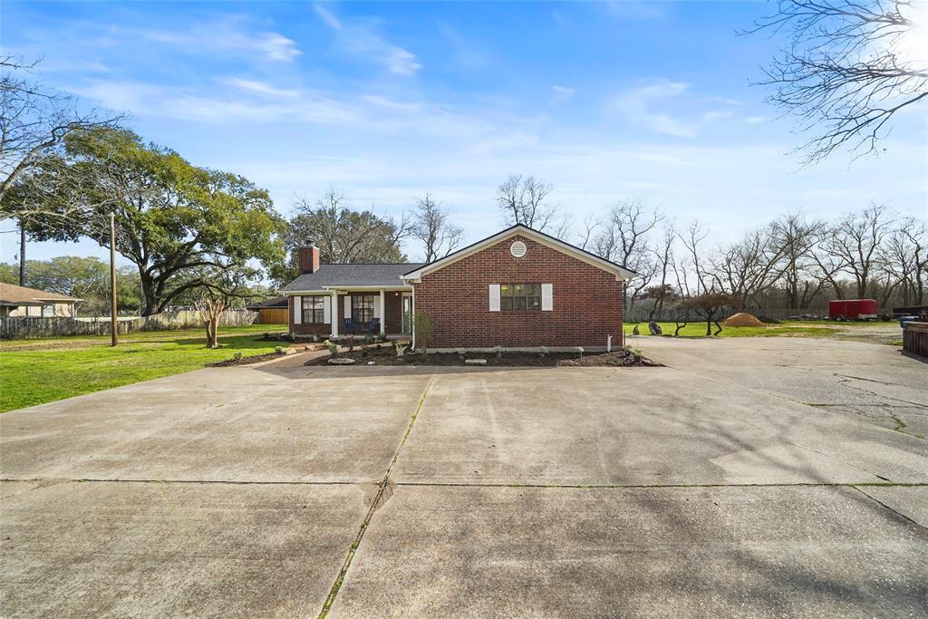 Primary Photo - 4838 FM 2218 Rd