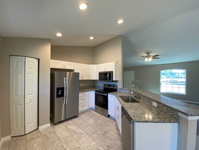 Foto del edificio - 13709 SW 40th Cir