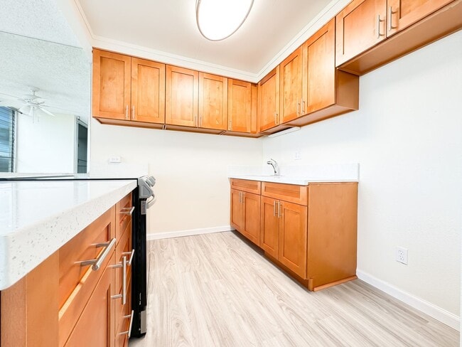 Foto del edificio - Refreshed Mililani Condo