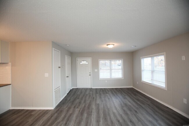 Foto del edificio - 4501 W 28th St