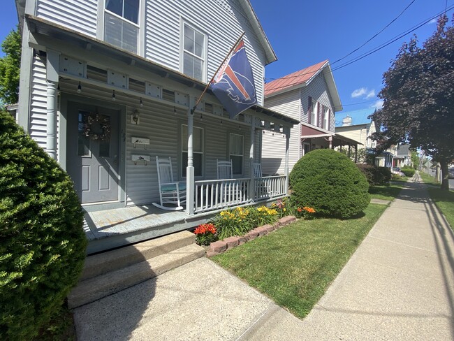 Building Photo - 133 Washington St