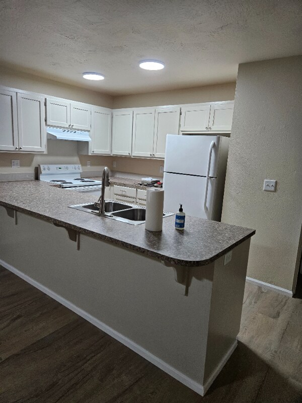 Building Photo - 173 S 47th St