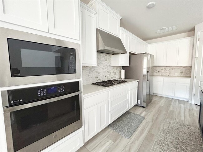 Building Photo - 4620 Modena Bay Bend