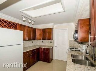 Building Photo - 3 br, 2 bath House - 2100 NW 64th Ave