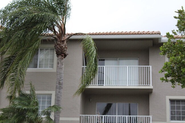 Building Photo - 5065 Wiles Rd