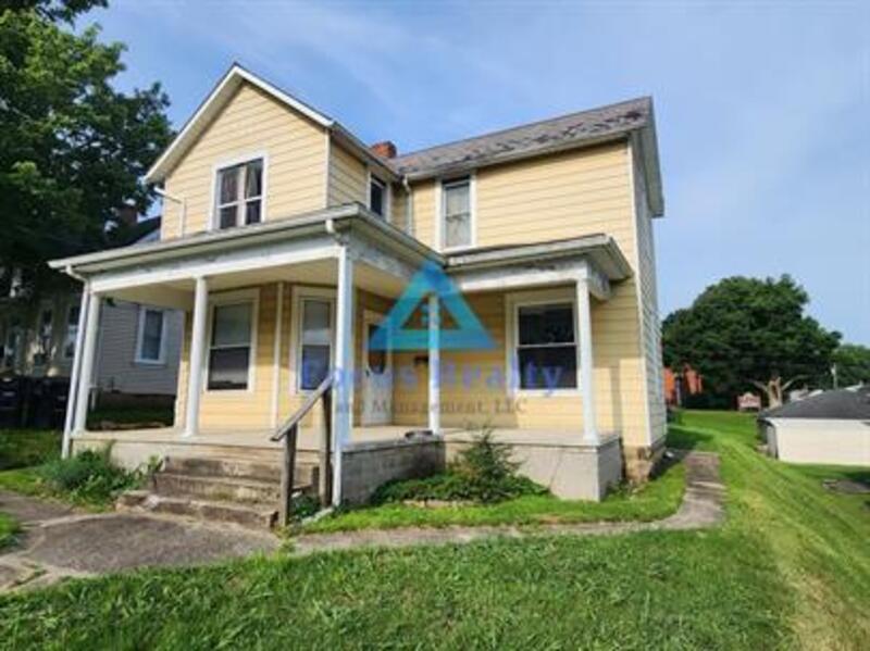 1107 S Broad St, Lancaster, OH 43130 Condo for Rent in Lancaster, OH