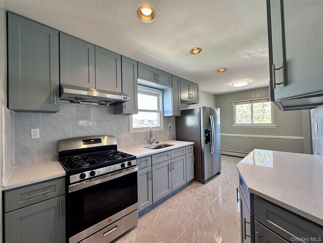 Foto del edificio - 149-12 83rd St