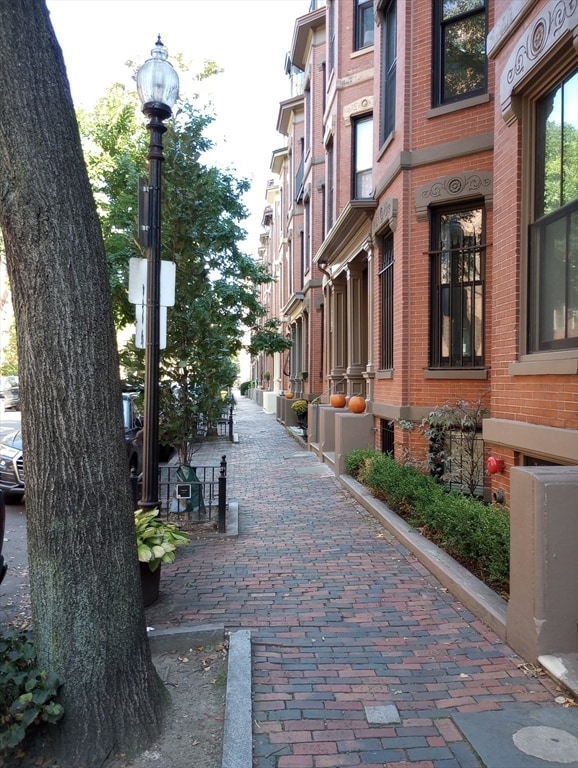 Foto del edificio - 84 Chandler St