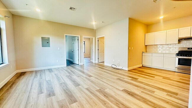 Foto del edificio - 242 Harrison St