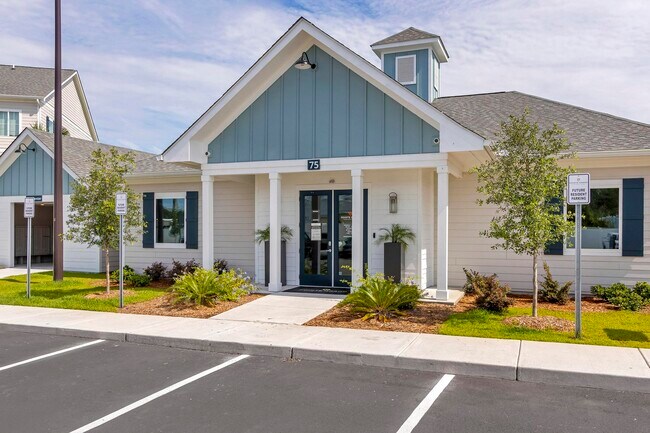 Foto del edificio - The Pointe Grand Apartment Homes