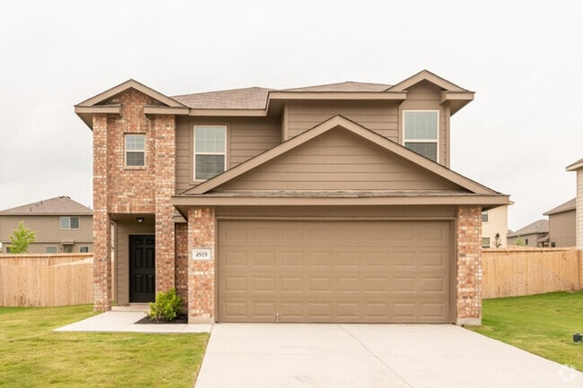 Building Photo - 4919 War Horse Dr