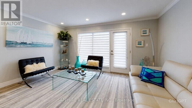Photo du bâtiment - 650 Wonderland Rd S
